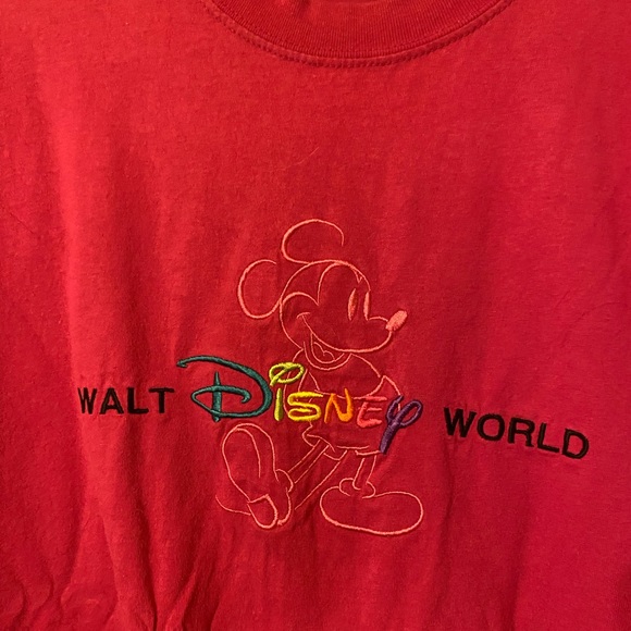 L Vintage 90’s Disney Logo T-shirt - Picture 2 of 5